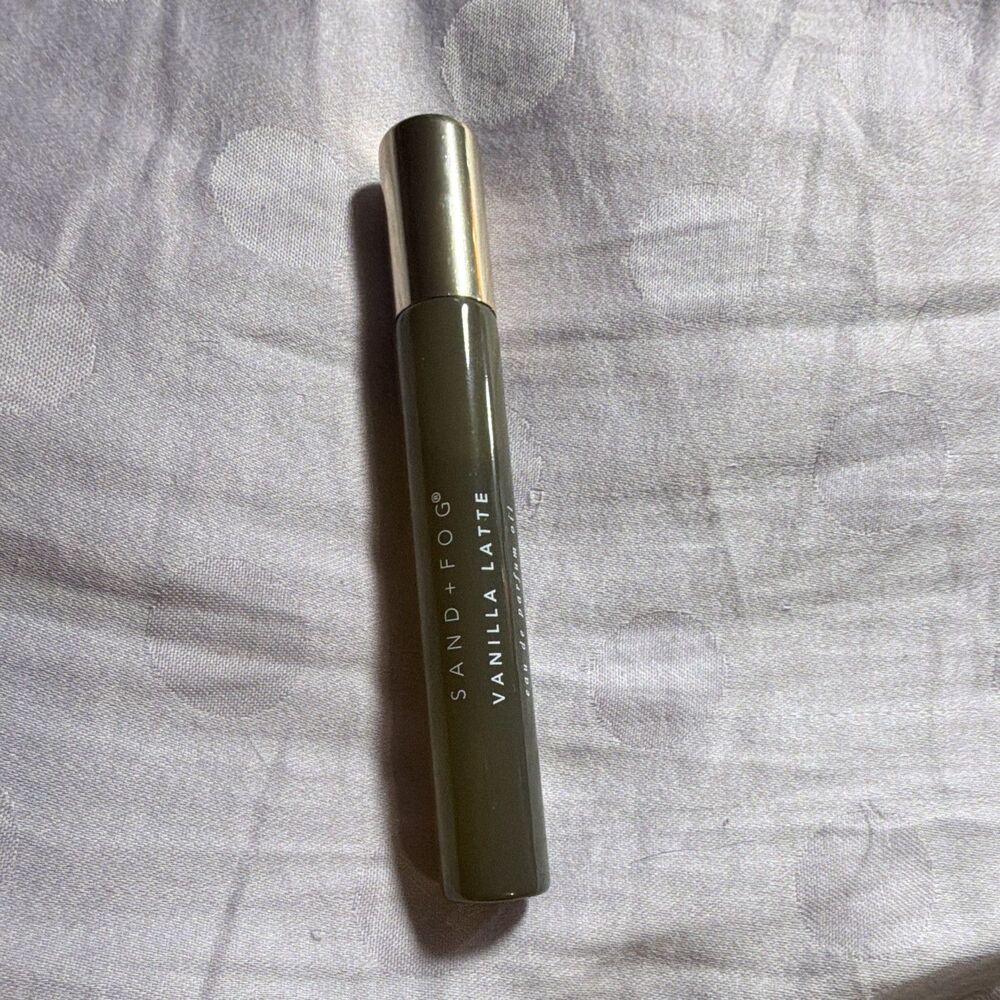 SAND+FOG Vanilla Latte Vanilla Scent Body Spray Travel Size 0.3 fl oz